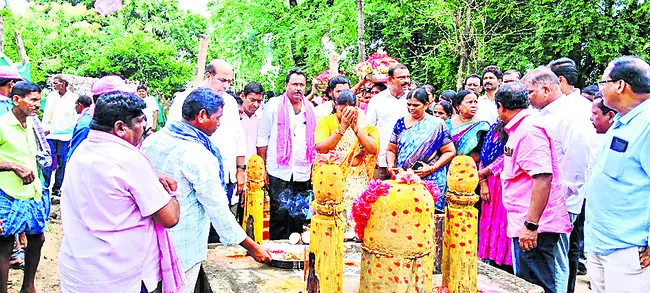 కేసీఆర్ పాలనను కోరుకుంటున్న ప్రజలు