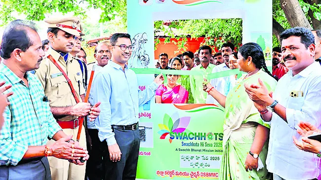  Minister Seethakka launching the Swachhtahi Seva program