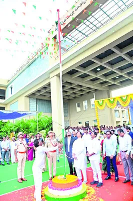 ప్రజాపాలన దిశగా..