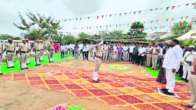 సస్యశ్యామలం చేద్దాం 