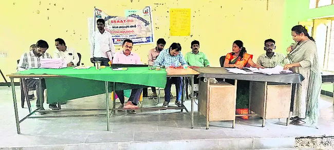 ఉపాధిహామీ పనులు పారదర్శకంగా చేపట్టాలి