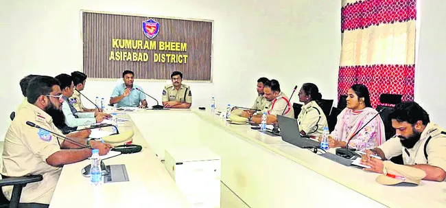 కేసులు వేగంగా పరిష్కరించాలి
