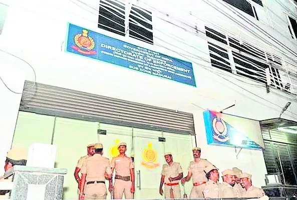 చైన్నెలో 6 చోట్ల ఈడీ దాడులు 