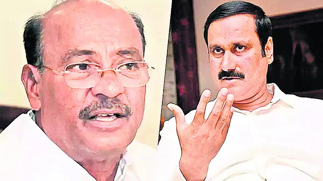 పీఎంకే ఎవరిది..?