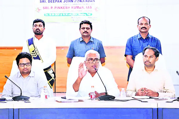 క్రిస్టియన్ల అభివృద్ధికి చర్యలు