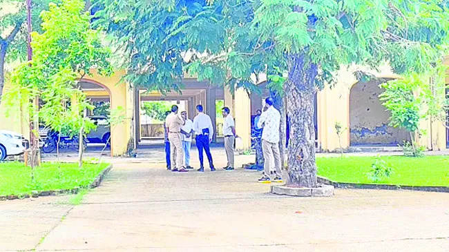 ఎందుకు చంపారు