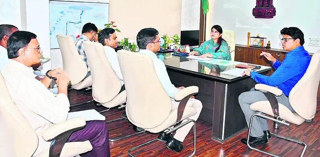 భూ సేకరణ ప్రక్రియను వేగవంతం చేయండి