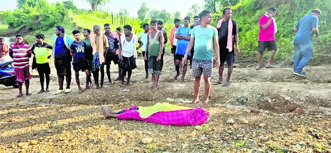 నదిలో కొట్టుకుపోయి ఒకరు మృతి 