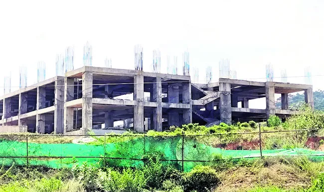 ప్రైవేటీకరణం