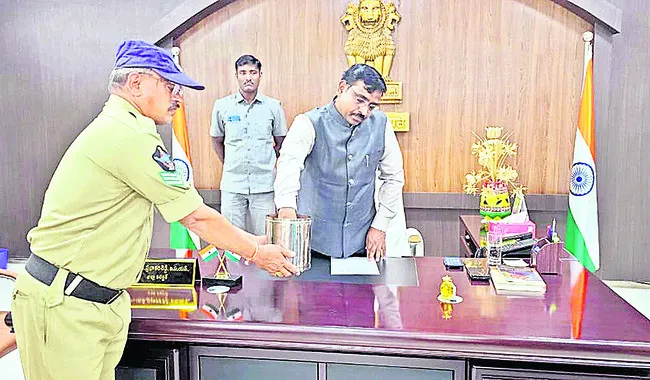 డ్రా విధానంలో మద్యం షాపు కేటాయింపు