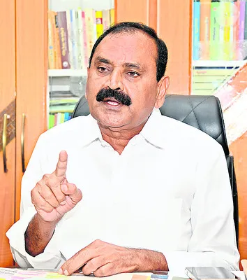 గోవిందదాసుడిగా ఎన్ని కష్టాలకై నా సిద్ధం 

