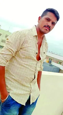 చెరువులో పడి యువకుడి మృతి