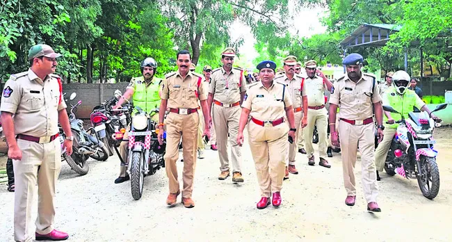 పండుగలు మతసామరస్యాన్ని చాటాలి 