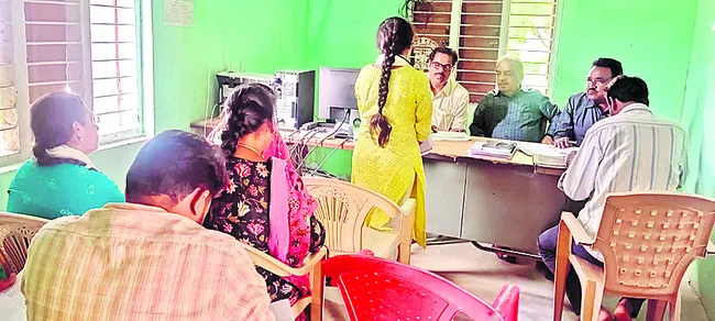 గృహ నిర్మాణాలు వేగవంతం చేయండి 