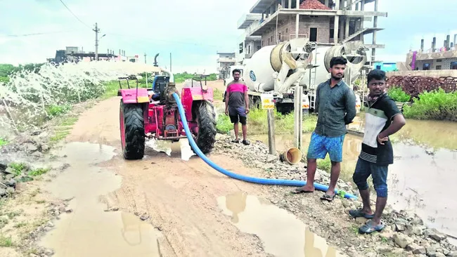 కబ్జాల తీరు ఇది.. 