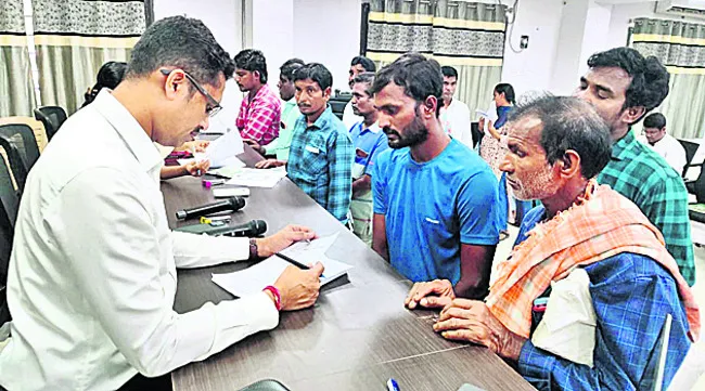 వినతులపై తక్షణమే స్పందించాలి