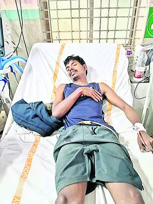 బావిలో పడి వ్యక్తి ఆత్మహత్య