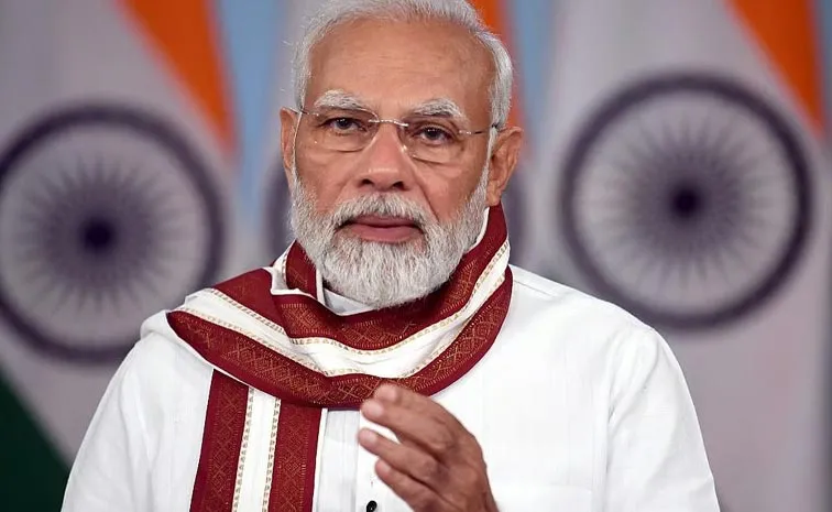 PM Modi Emotional Condemned remarks against his late mother