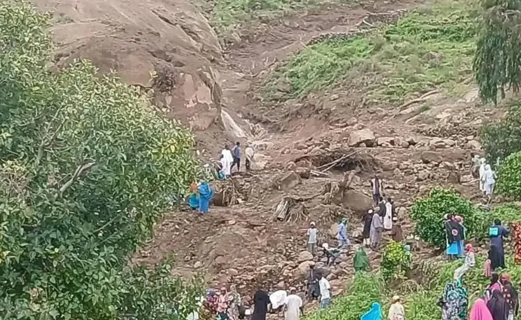 Sudan Over 1000 Dead After Landslide