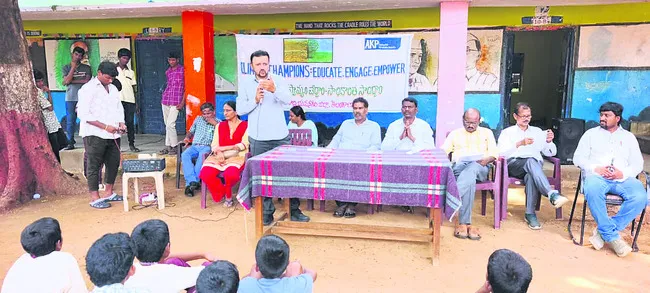 వాతావరణ మార్పులపై అవగాహన అవసరం