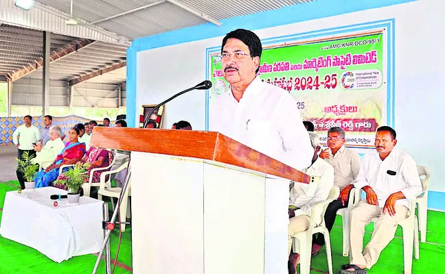 రైతుల సహకారంతోనే సొసైటీ అభివృద్ధి