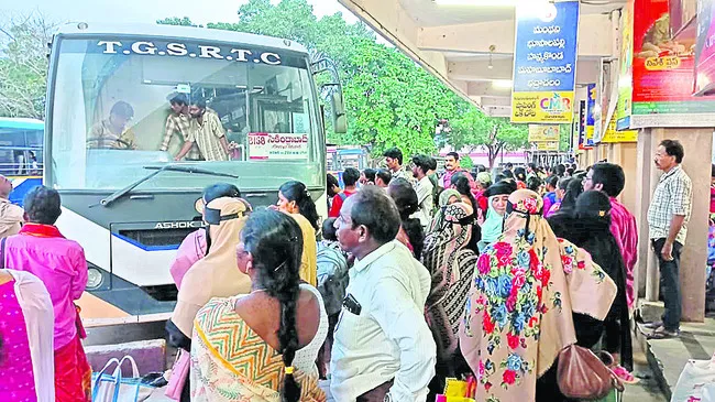 ● నేటి నుంచి ప్రత్యేక బస్సులు ● ఉమ్మడి జిల్లా వ్యాప్తంగ
