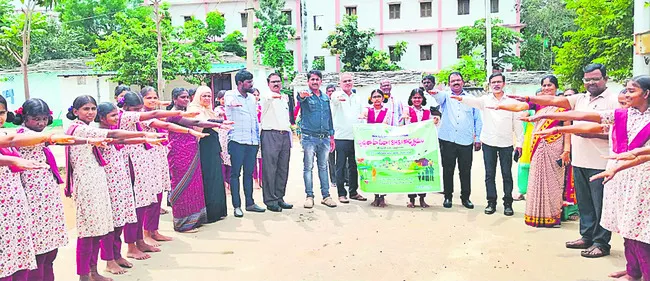చెంచుల సంక్షేమానికి ప్రభుత్వం కృషి 