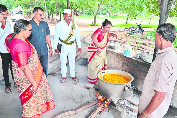 విధుల్లో అలసత్వం తగదు