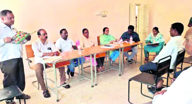 మాల్తుమ్మెద విత్తన క్షేత్రంలో ధాన్యం వేలం