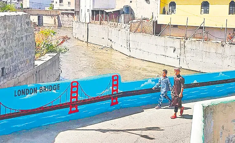 GHMC preparing for work London Bridge