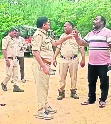వాహన ఫిట్నెస్ విషయంలో వాగ్వాదం