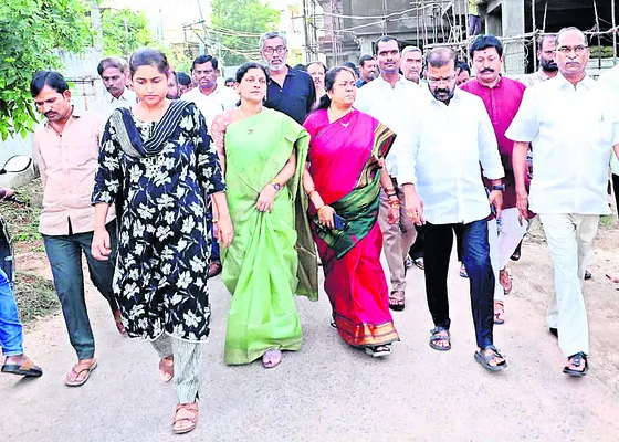 క్షేత్రస్థాయిలో పరిశీలన