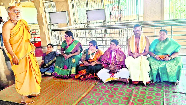 అక్రమ కేసులతో మీడియాను అణచివేయడం అసాధ్యం
