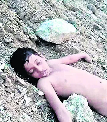 ప్రాణం తీసిన ఈత సరదా