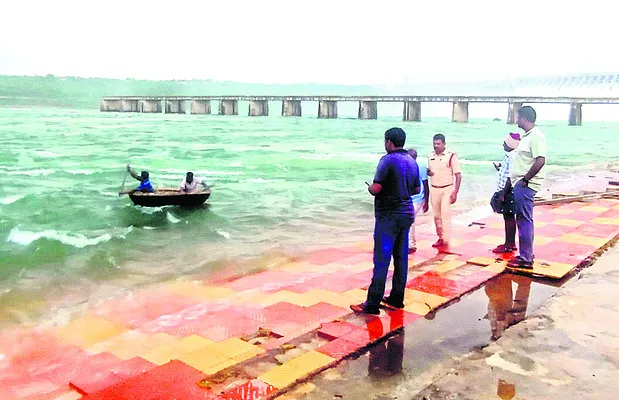 సాగర్‌ చూసేందుకు వచ్చి వ్యక్తి గల్లంతు