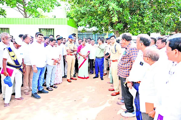 90 రో