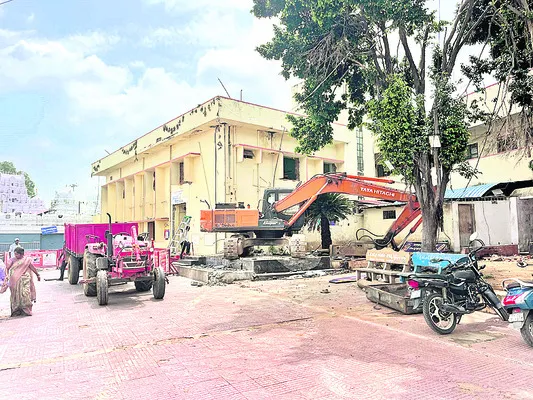 చక..చకా పనులు