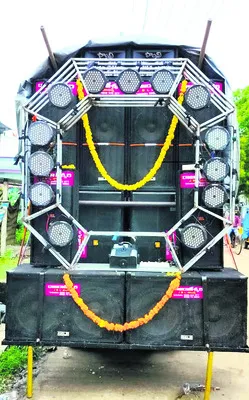 డీజేలతో గుండె గుబేల్‌ ! 