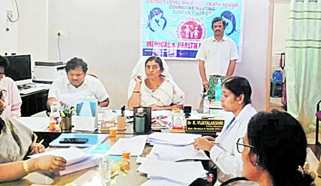 మాతృ మరణాలను అరికట్టాలి 