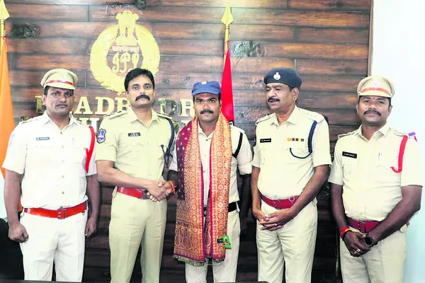 ఎస్పీ అభినందనలు