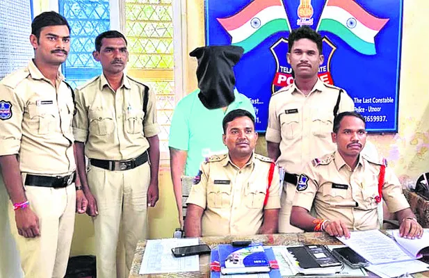బ్యాటరీల చోరీ నిందితుడి రిమాండ్‌