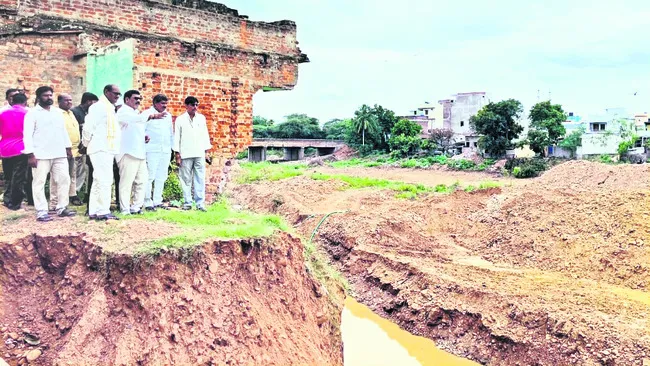 యూరియ