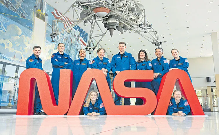 Six women among 10 new astronauts selected by Nasa for Moon and Mars missions
