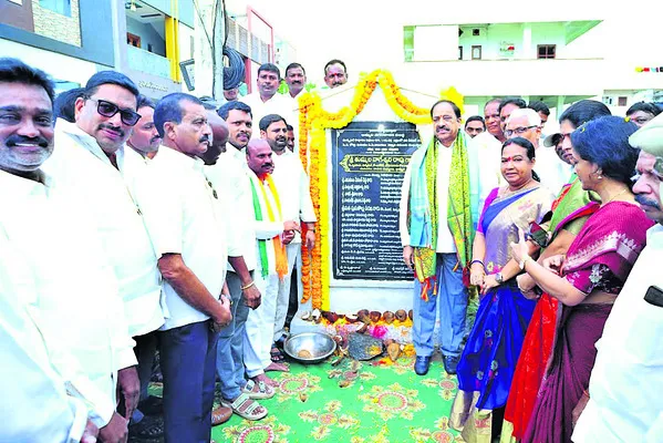 విలీన గ్రామాలలో మౌలిక వసతులు
