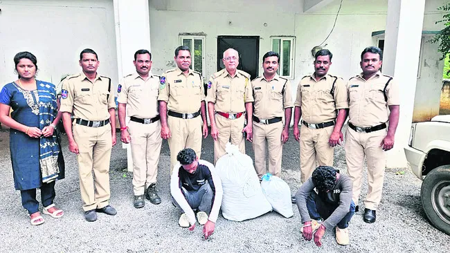 23.6కేజీల గంజాయి పట్టివేత