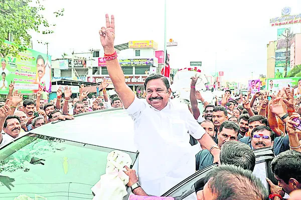 నాలుగేళ్లలో రూ.22 వేల కోట్ల స్కాం 