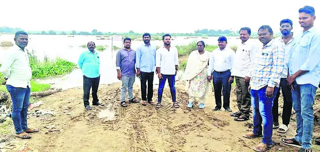 లంక భూముల సర్వే వాయిదా