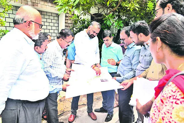 భూ సేకరణ వేగవంతం చేయండి