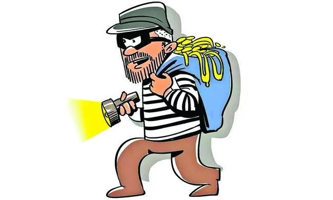 వారం రోజులు.. రెండు భారీ చోరీలు