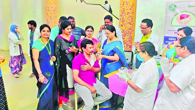 ఆరోగ్య కేంద్రాల తనిఖీ